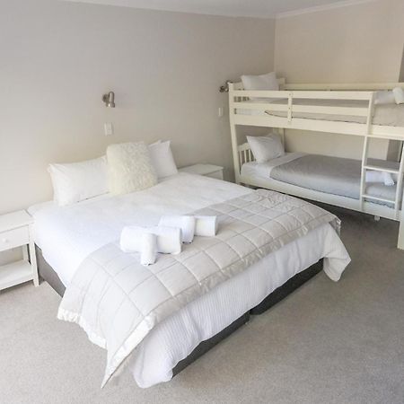The Willows Wanaka Room photo